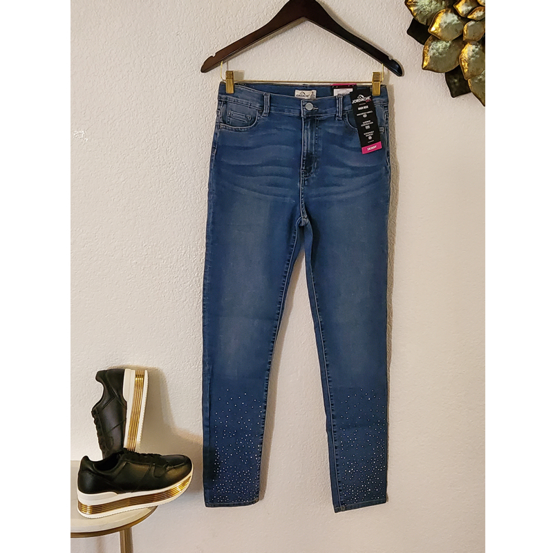 https://www.fashion-stockroom.com/wp-content/uploads/2021/09/Jordache-Girls-High-Rise-Skinny-Jeans-18-38.50-Mid-wash-1.jpg